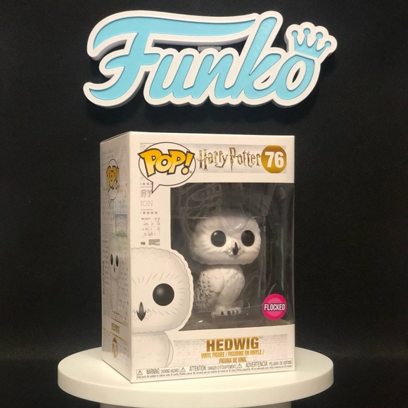 Hedwig- 76- (Flocked Edition)- Harry Potter- Mint Condition- Funko - Picture 2 of 8